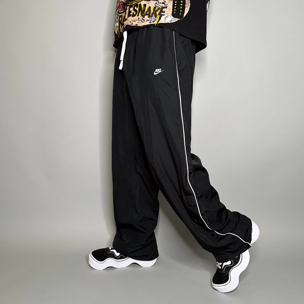 Vintage Nike Track Pants Jet Black Polyester Sweatpants White Swoosh Baggy Y2K